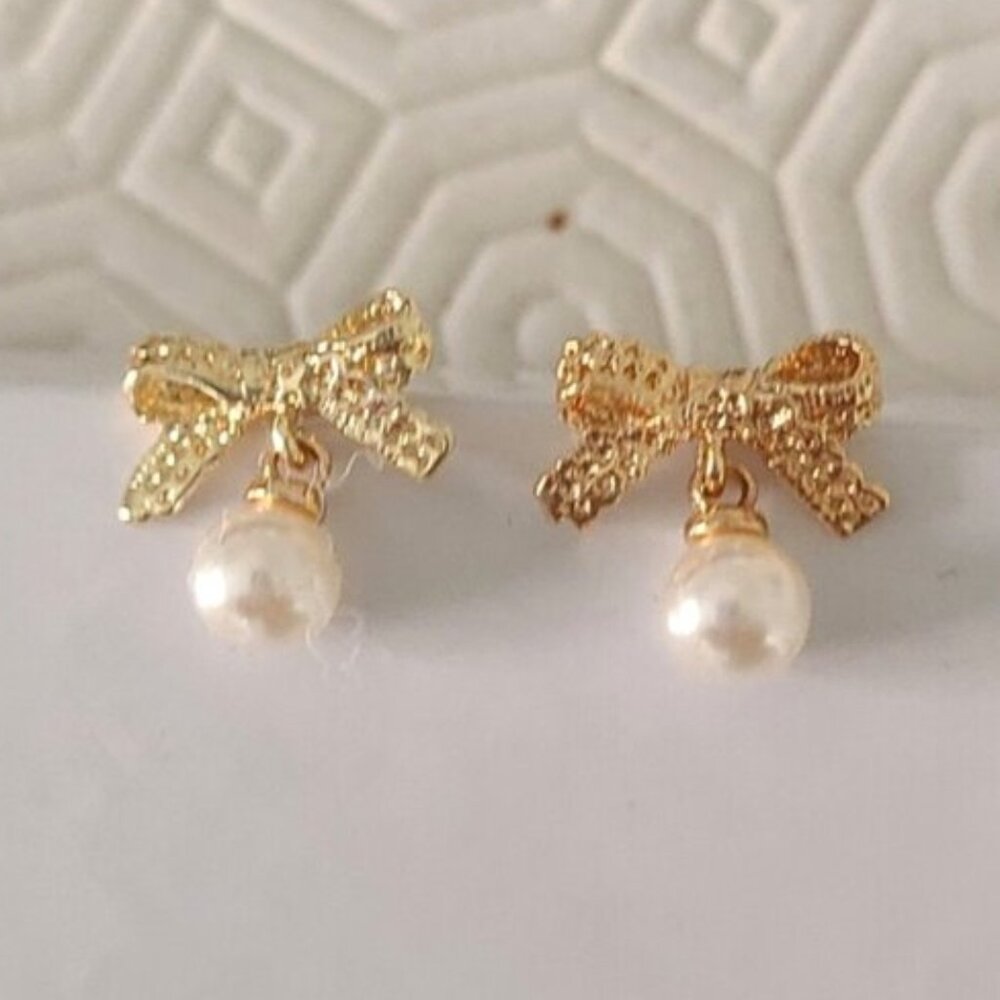 Gold Tone Pearl Bow Drop Earrings Dainty Coquette Feminine